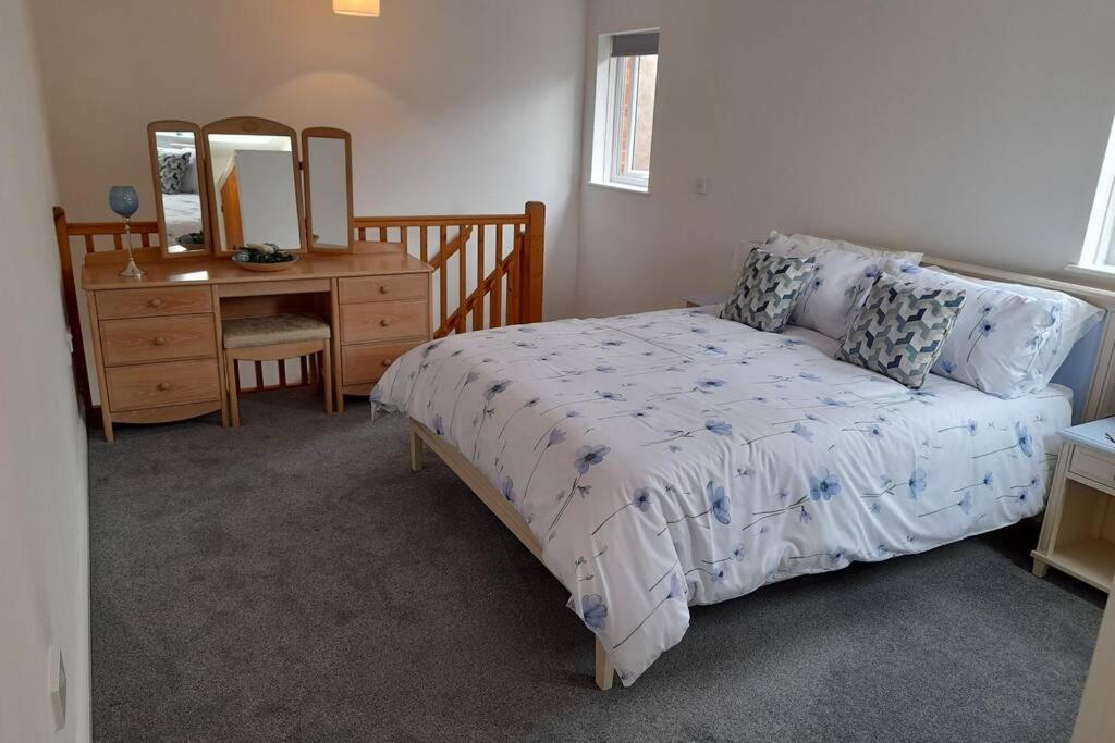 Town Centre Cottage Tewkesbury Bagian luar foto